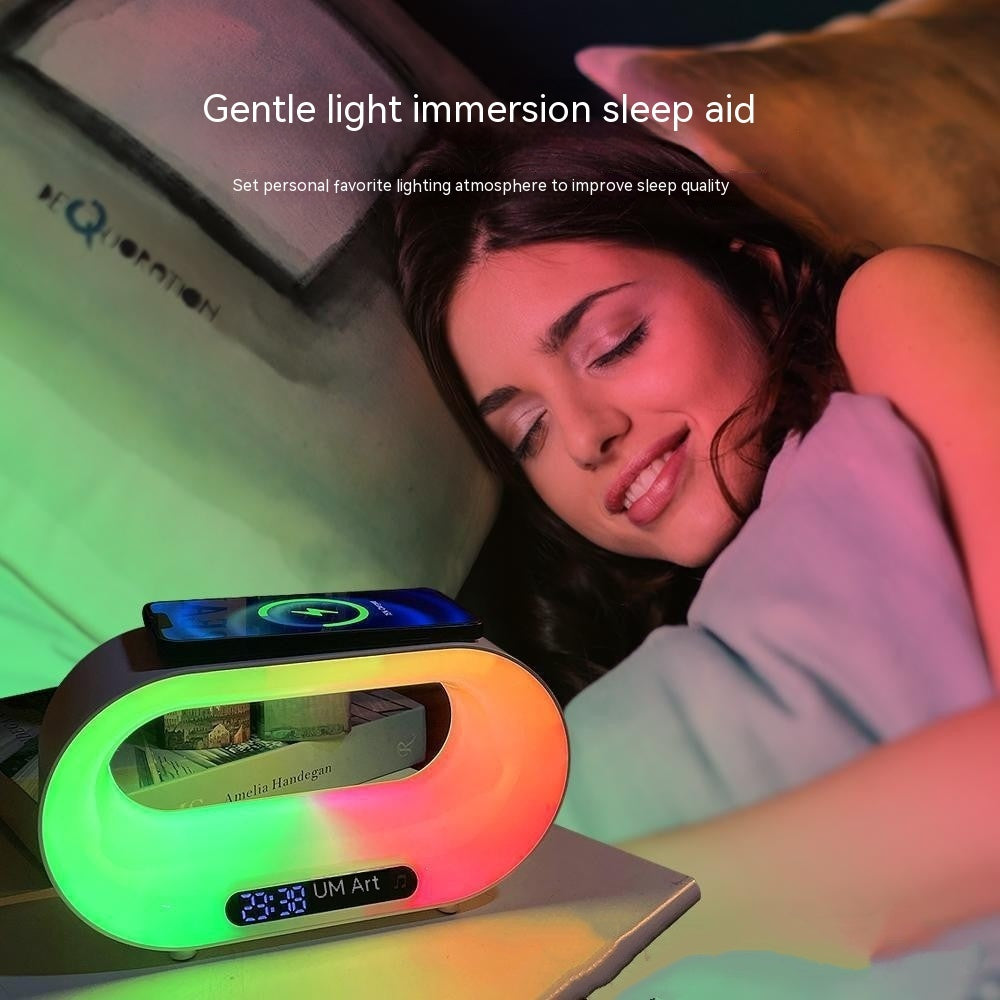Reveille matin, chargeurs sans file, speakers Bluetooth,3 en 1 ceci est parfait pour vous aider à décompresser le soir avant d’aller dormir ou même le matin !!!