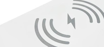 Reveille matin, chargeurs sans file, speakers Bluetooth,3 en 1 ceci est parfait pour vous aider à décompresser le soir avant d’aller dormir ou même le matin !!!